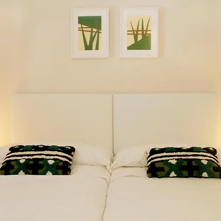 Talaberri Con Vistas Al Mar ベルメオ